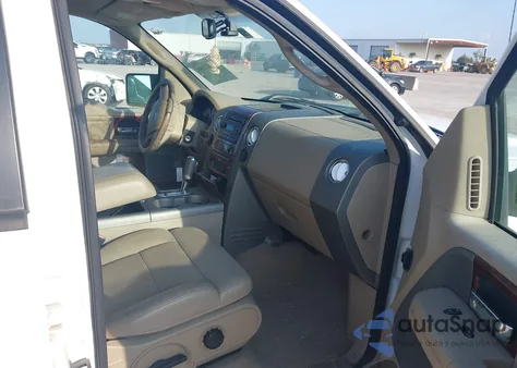 2006 Ford F-150 Lariat/Xlt z USA, uszkodzony, nr VIN 1FTPW12V56FB63616